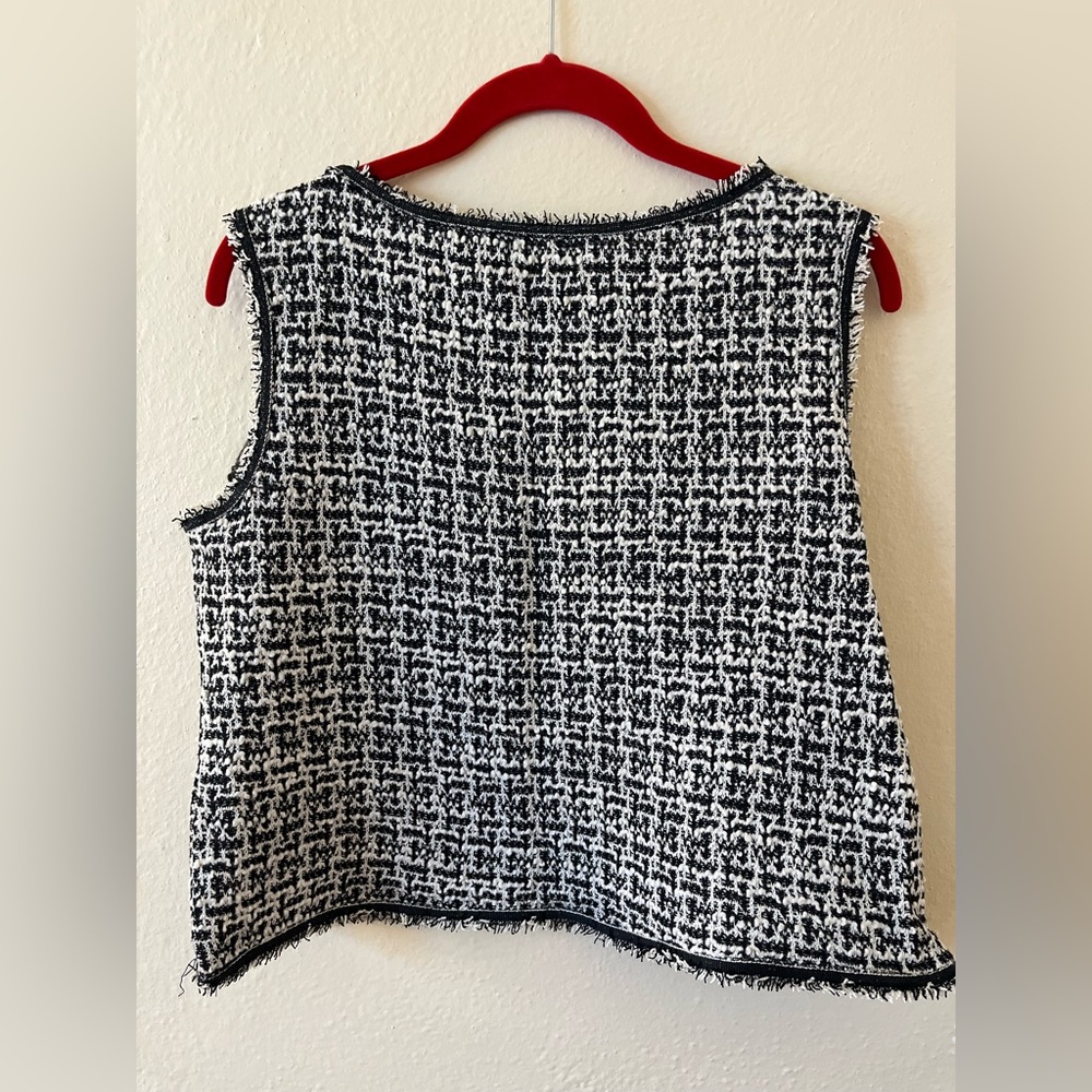 Max Studio Black and White Textured Tank Top